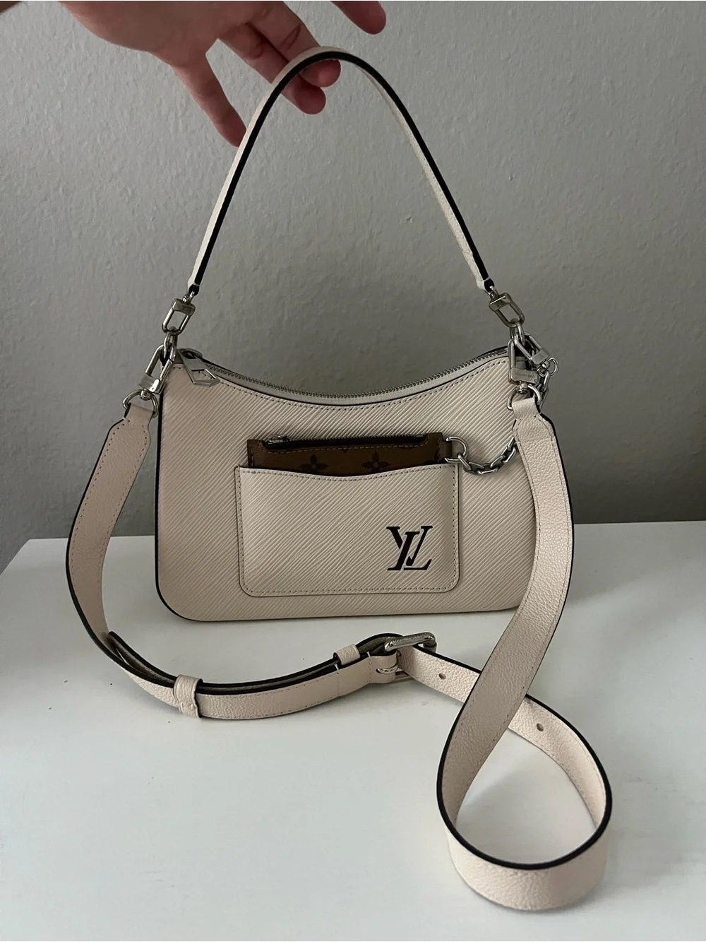 Louis Vuitton Cream Epi Leather Shoulder Pochette with Silver Chain